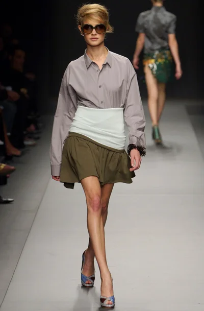 Look 18